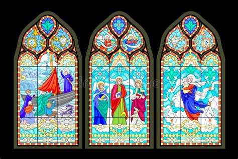 Vetrate colorate delle cappelle laterali della Chiesa di Cristo Redentore.