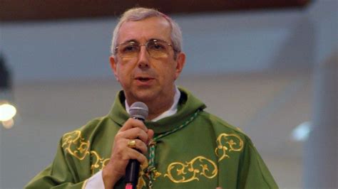 Foto ufficiale di Monsignor Giuseppe Satriano, nuovo Arcivescovo di Bari-Bitonto