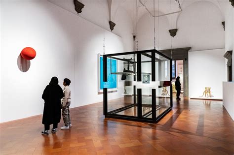 Interno della Fondazione Sandretto Re Rebaudengo con opere d'arte contemporanea