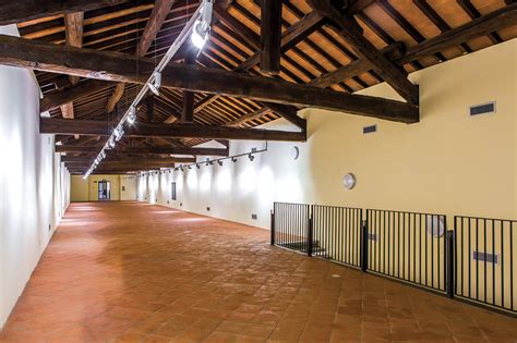 Foto di una delle sale eventi allestita nell'Abbazia di Mirasole