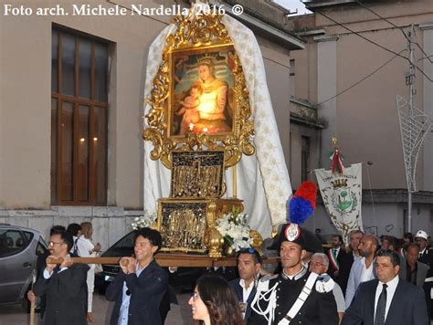 Foto della processione della Madonna del Bosco a Spinazzola
