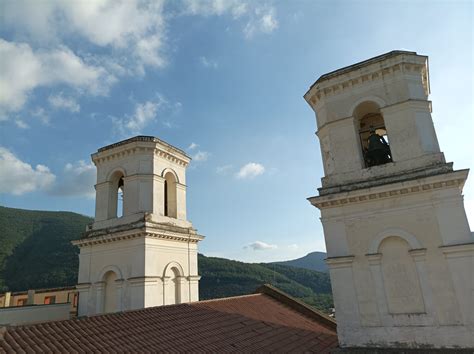 Foto esterna del Castello Aragonese a Mugnano del Cardinale