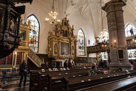 Interno della Chiesa Tedesca (Tyska kyrkan) con dettagli decorativi tardo rinascimentali e barocchi