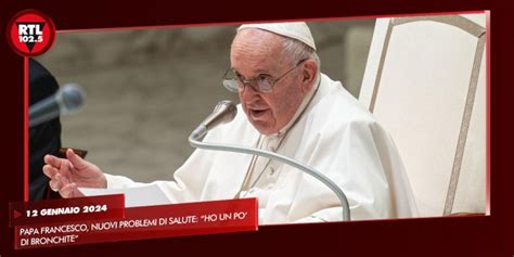 Papa Francesco durante un discorso o udienza (foto)