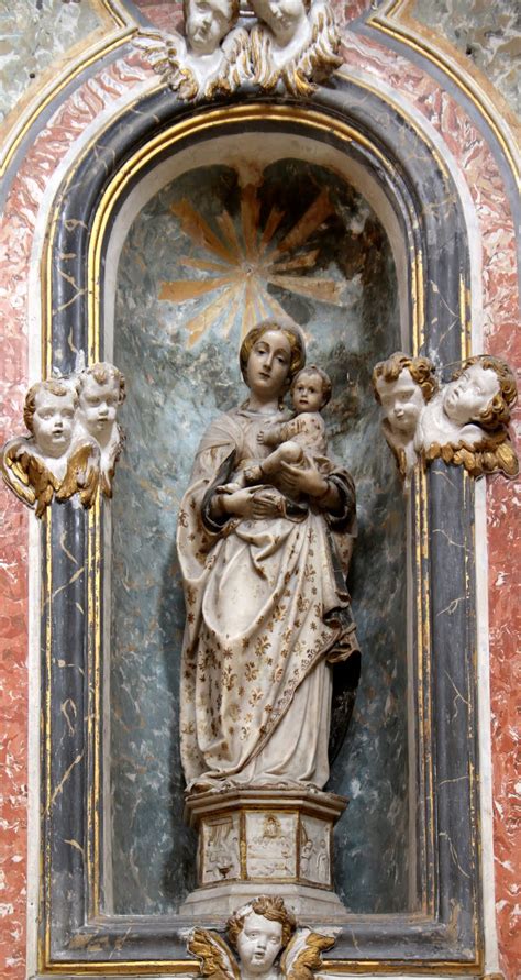 Madonna col Bambino di Antonello Gagini nella Cappella del Rosario