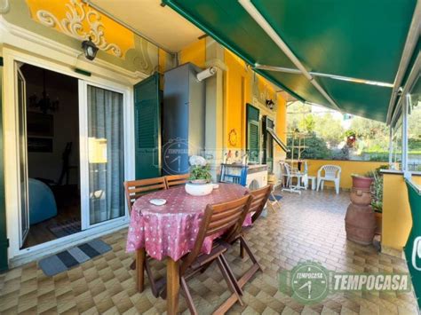 Foto di un appartamento accogliente con terrazza privata nell'agriturismo