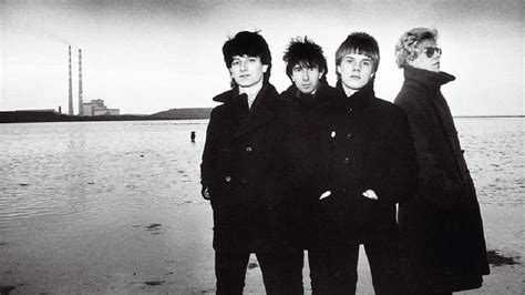 Foto d'epoca dei quattro membri degli U2 agli esordi a Dublino