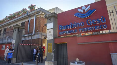 Foto dell'esterno dell'Ospedale Pediatrico Bambino Gesù a Roma