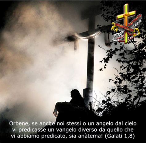 infografica che illustra l'intreccio tra fede, carità, perdono e giustizia secondo la dottrina cattolica