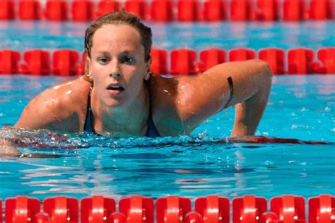 Foto d'archivio di Federica Pellegrini durante una competizione natatoria