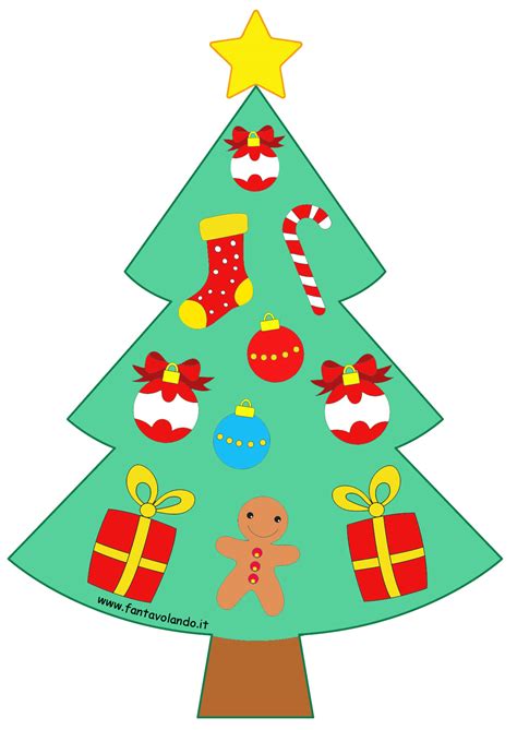 Foto di alberelli di Natale in feltro di diverse forme e colori, appesi a un albero.