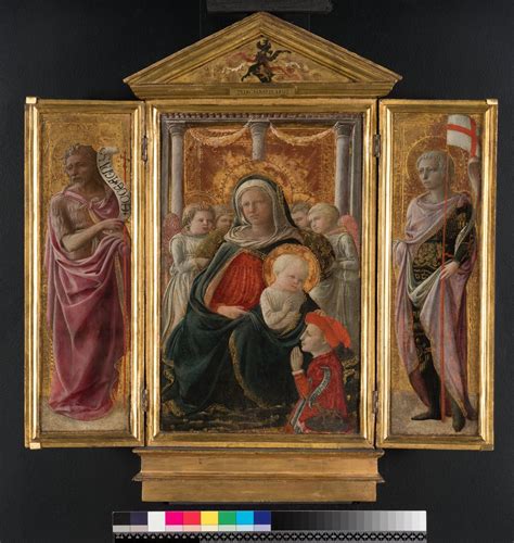 Affresco rinascimentale con la Vergine, San Giovanni Battista e San Domenico sull'abside