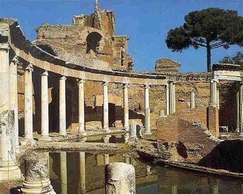 Foto della Porta Nevola a San Vittorino Romano
