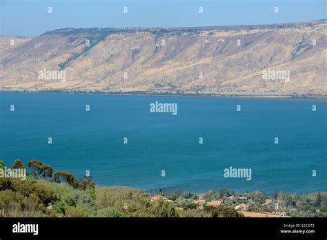 Foto panoramica del Monte Tabor o del Lago di Tiberiade