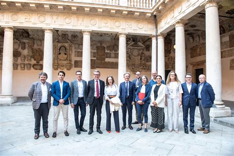 Foto dei professori Marilena Gorgoni e Fernando Greco.