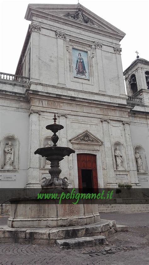 Vista del centro storico di Pratola Peligna con il Santuario della Madonna della Libera