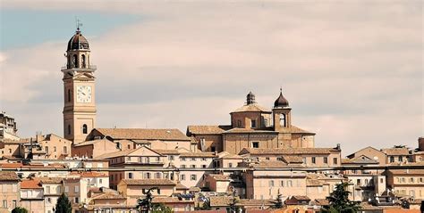 Foto panoramica di Trobbiano, Macerata