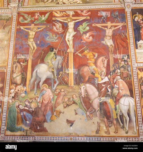 Dettaglio di un affresco attribuito a Liberato da Rieti, raffigurante la Crocifissione