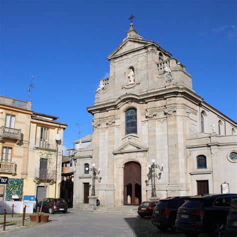 Vista panoramica dell'Oratorio di San Biagio e della Chiesa di San Giuseppe a Bovolone
