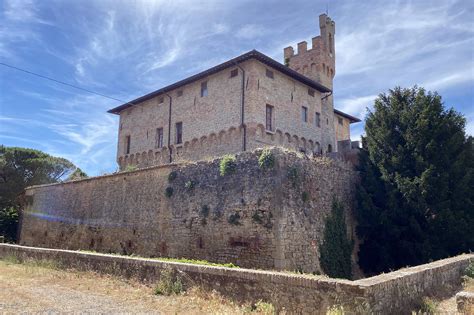 Ricostruzione storica del Castello di Bibbiano e il Torrazzo attuale