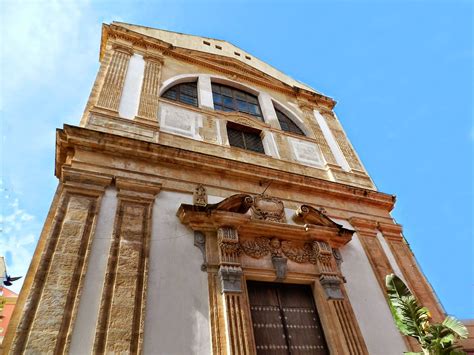 Facciata esterna della Chiesa dell'Immacolata Concezione al Capo, Palermo