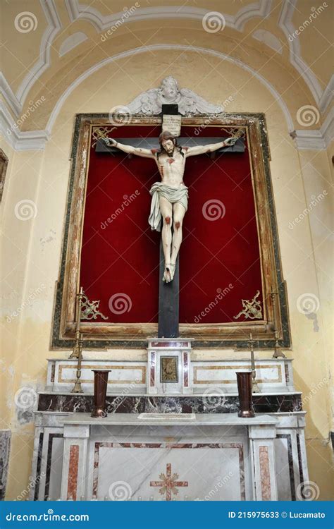 Crocifisso ligneo nella basilica di San Paolo fuori le mura, Roma