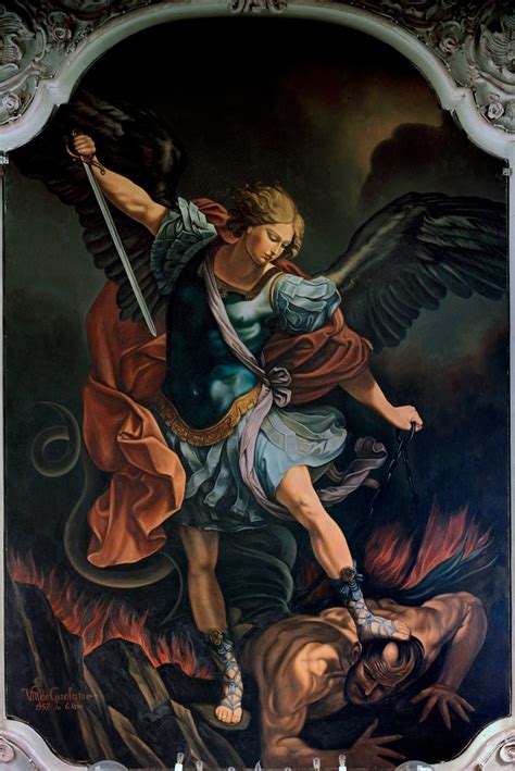 illustrazione dell'Arcangelo Michele che sconfigge il diavolo con una spada