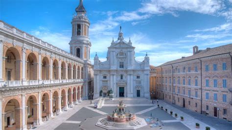 Schemi sezione trasversale Santa Casa di Loreto con evidenza assenza fondazioni e sottomurazioni