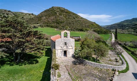 Esterno della Chiesa Campestre di S. Maria del Pigozzo