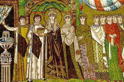 Mosaico di Teodora e il suo seguito