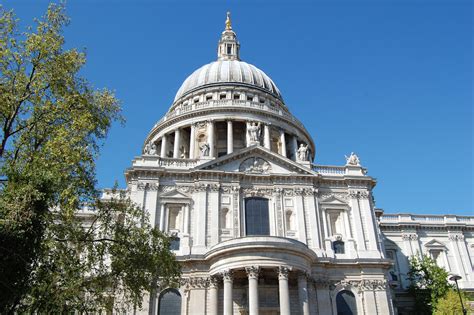 Cattedrale di St. Paul con la sua imponente cupola