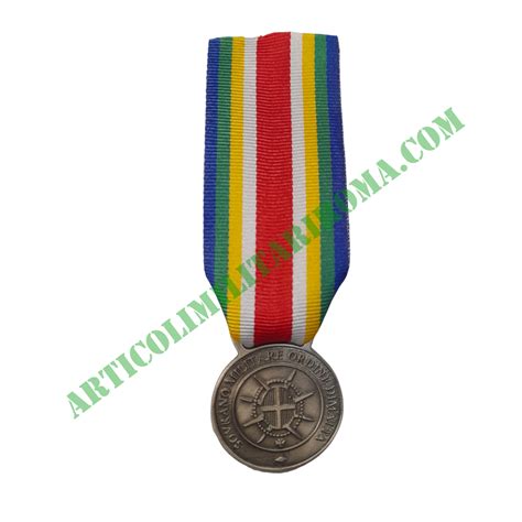 Dettaglio della medaglia commemorativa del Giubileo 1933 di Saverio Greco