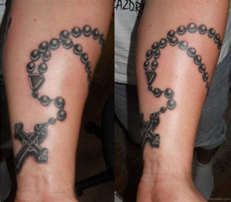 Esempio di design di tatuaggio rosario complesso e dettagliato