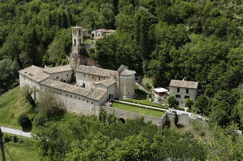 Veduta panoramica dell'Abbazia di Sant'Eutizio prima del terremoto