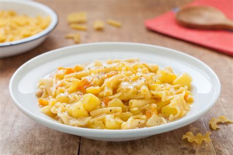 Infografica: tagli di patate uniformi e pasta mista
