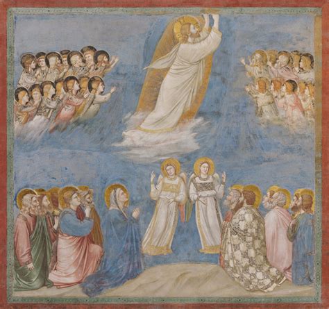 Affresco dell'Ascensione di Gesù al cielo che sormonta il timpano