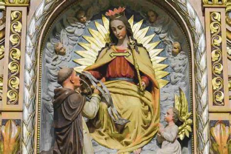 Foto della Cattedrale di Nostra Signora del Monte Carmelo a Jolo durante la riconsacrazione