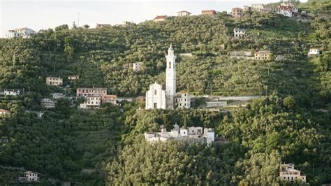 Foto della Chiesa Parrocchiale di San Lorenzo a Lodi o di un momento della vita comunitaria