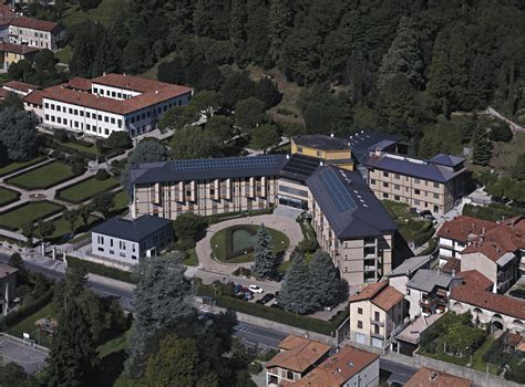 Edificio storico della Casa di Cura Villa San Benedetto
