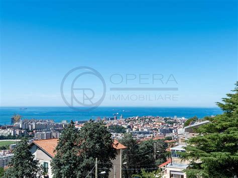 Foto esterna della proprietà in Via dell'Eremo Alta a Trieste