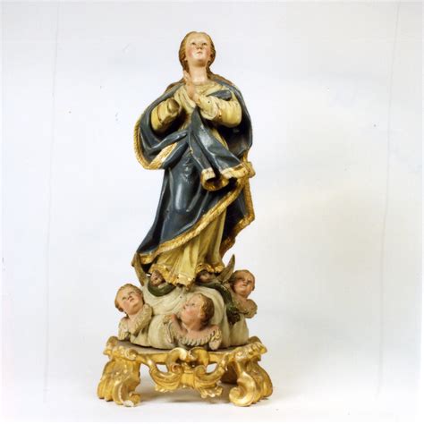 Statuetta devozionale dell'Immacolata Concezione con angeli