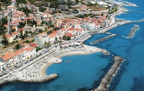 Mappa della zona di Santo Stefano al Mare con evidenziata la posizione del Camper Village e delle principali attrazioni