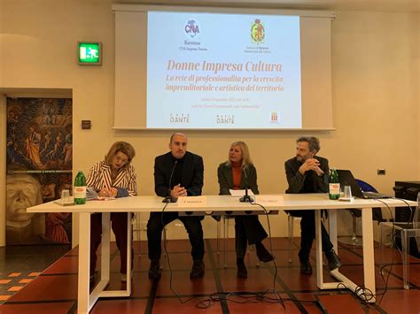 Foto dei partecipanti e relatori all'evento di Impresa Cultura Valle d'Aosta