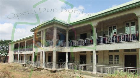 Ospedale Aqua Viva di Azione Verde in Nigeria