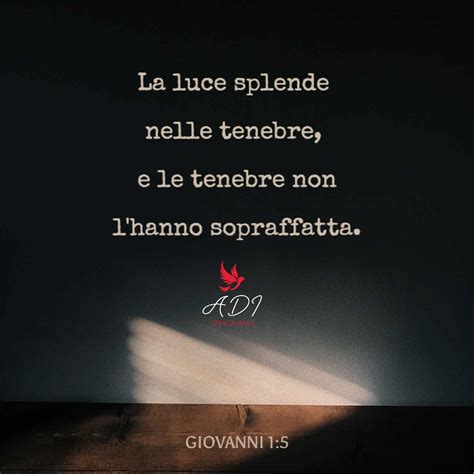 Illustrazione che rappresenta la luce che scaccia le tenebre, con simboli biblici