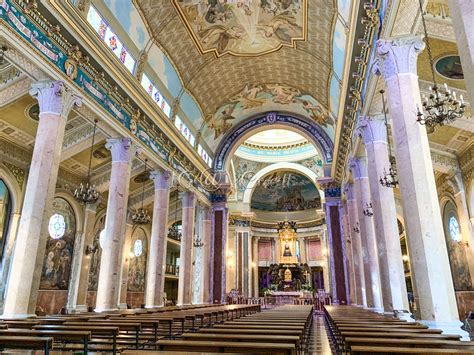 Architettura interna del Santuario della Madonna Nera di Tindari