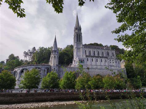 Santuario mariano di Lourdes, Francia