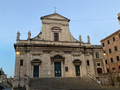 Foto della facciata della Chiesa di Santa Maria della Consolazione dopo il restauro