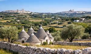 Panorama di Cisternino con i trulli e la Valle d'Itria