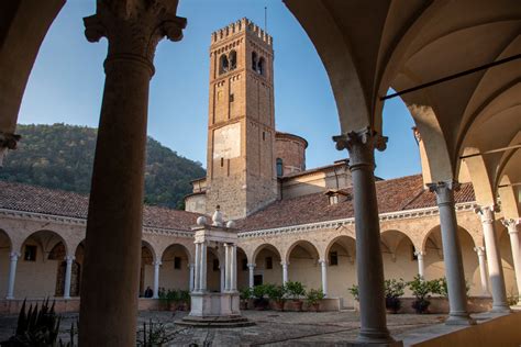 Fotografia del chiostro pensile dell'Abbazia di Praglia